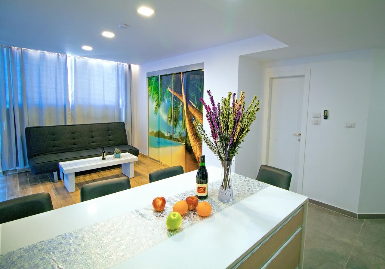 Apart Aparthotel Eilat Exterior photo